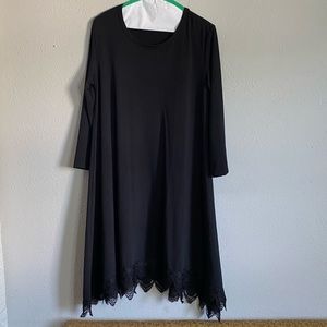 Black loose dress